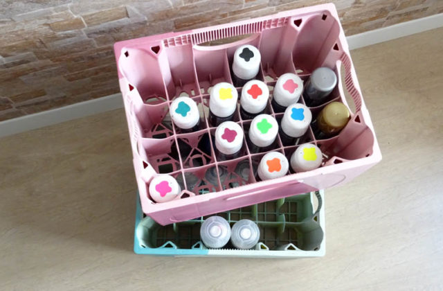 spray paint organiser