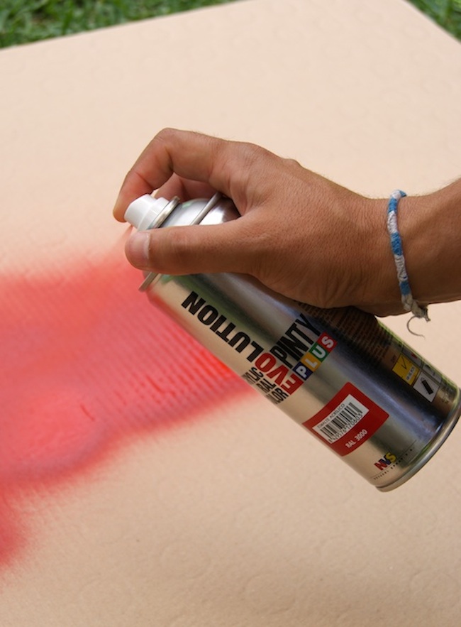 distance when using spray paint